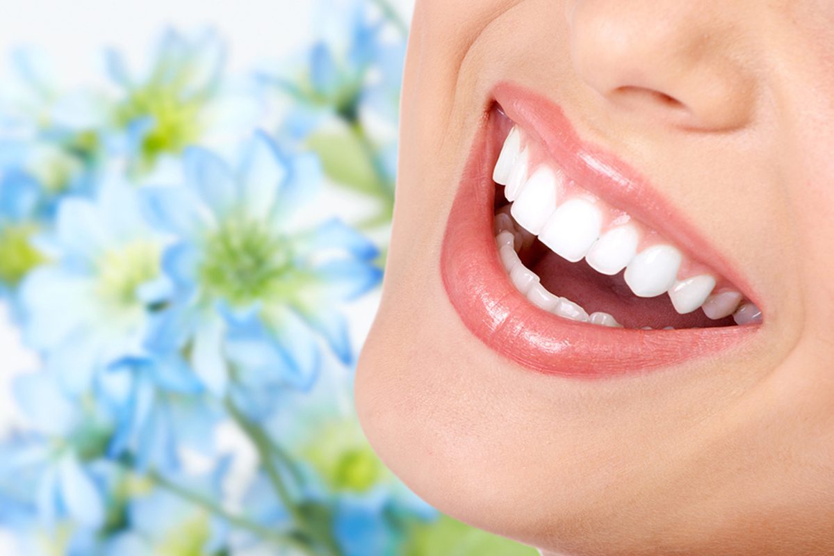 5 important dental care tips this summer