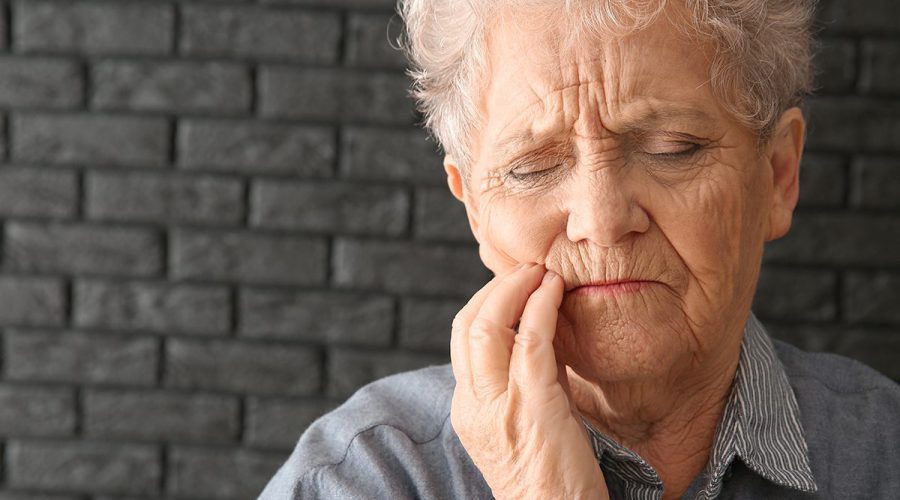 Common Dental Problems in Old Age